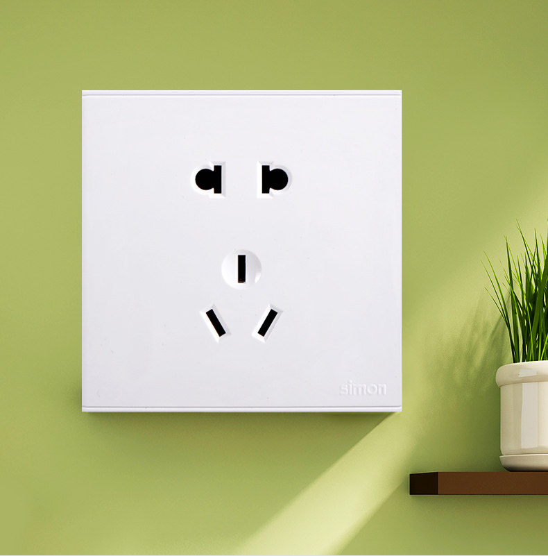E6 White Details_07.jpg