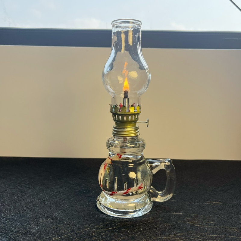 Glass Lanterns, Retro Old-Fashioned Kerosene Lamps, Oil Fire Lamps, Nostalgic Old Oil Lamps, Long-Lasting Lamps for Worshiping Buddha, Alcohol Lamps