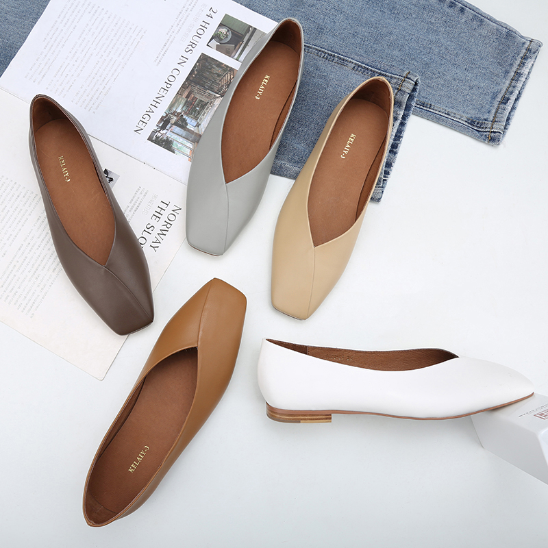 Soft leather grandma shoes women Korean Dongdaemun handmade shoes thick heel spring leather retro square toe flat bottom large size single shoes