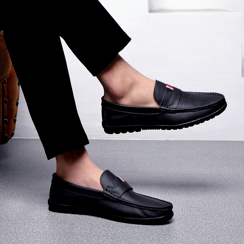 Summer new men's casual shoes Men's wave shoes casual little leather shoes Inn hair stylist All Black men's shoes Bean Bean Shoes