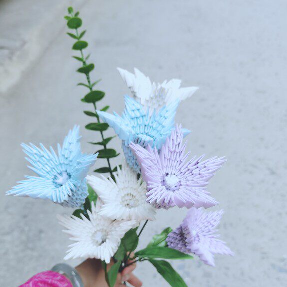 Triangle insert triangle origami DIY birthday gift children's handmade origami material bellflower flower material package