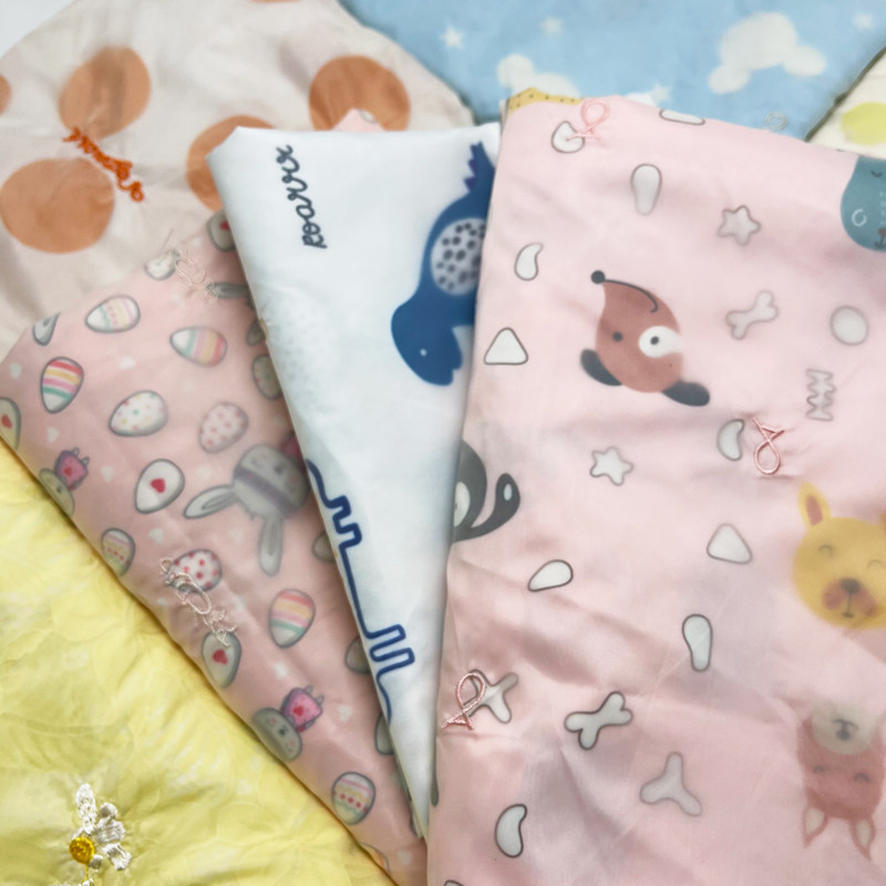 Down Jacket Clothing Fabric Cartoon Children Dress Fabric Straight-Filled Three-in-one Embroidered Printed Free Quilted-Free Cloth Autumn Winter Floral Cloth