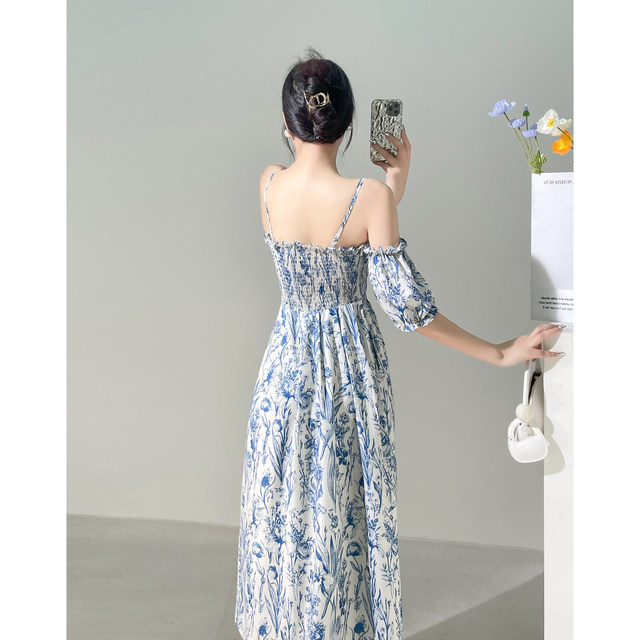 Temperament one-shoulder suspenders tea break floral dress high-end 2022 new women's summer design sense niche