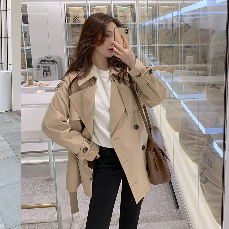 Short windbreaker women's small 2022 new spring style Korean version loose popular waistband temperament British style spring and autumn coat