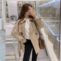 Short windbreaker Womens Small man 2021 New Year Korean version of loose pop waist temperament British style spring and autumn coat