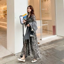 French temperament floral dress women 2021 New Spring waist thin belly cover belly V collar long skirt chiffon skirt