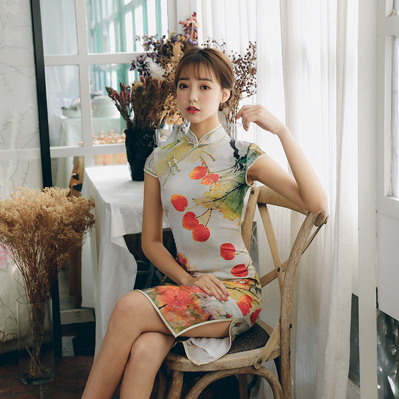 Silk cheongsam young mulberry silk high-end short dress 2021 Chinese style company annual meeting banquet performance