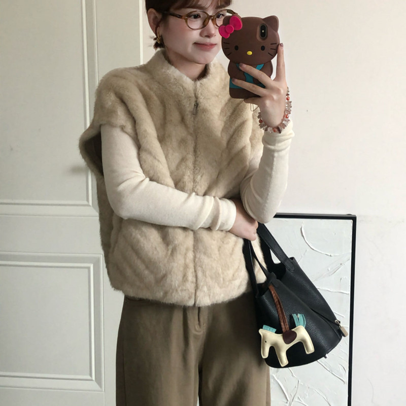 Fur Integrated Eco-Friendly Mink Fur Vest Women's Short Coat Winter Warm Eco-Friendly Fur Top Twill