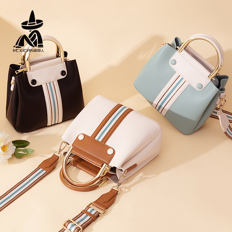 Scarecrow women's bag handbag 2022 new summer fashion simple large-capacity wide shoulder strap single shoulder messenger bag women