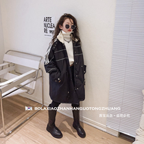 Girl mid-length Korean version of the Korean version Wind coat jacket 2021 Winter New CUHK Scout thickened Thickening Warm Pie Overcoming Winter