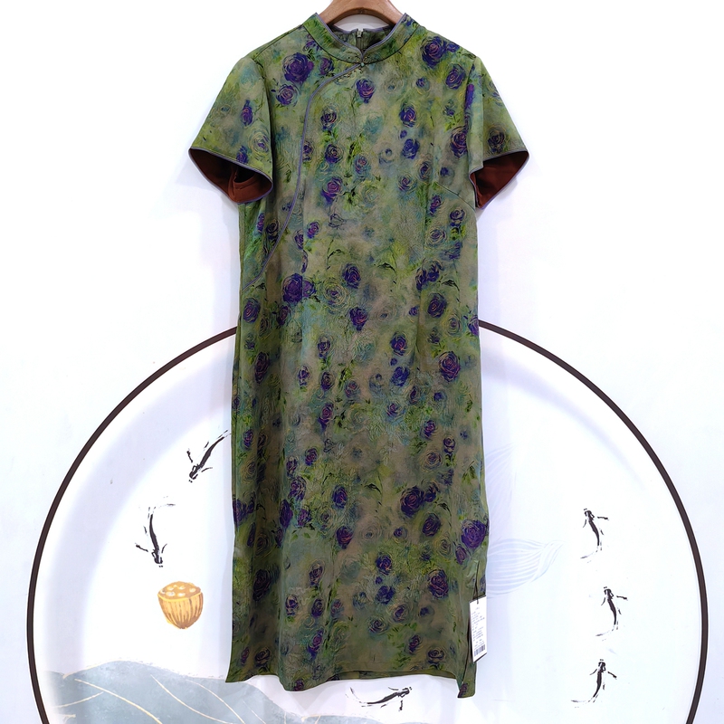 Authentic Xiangyun Silk 2026 Spring/Summer New Chinese-Style Stand-Up Collar Mulberry Silk Jacquard Dress for Women 2027, Direct from the Mall