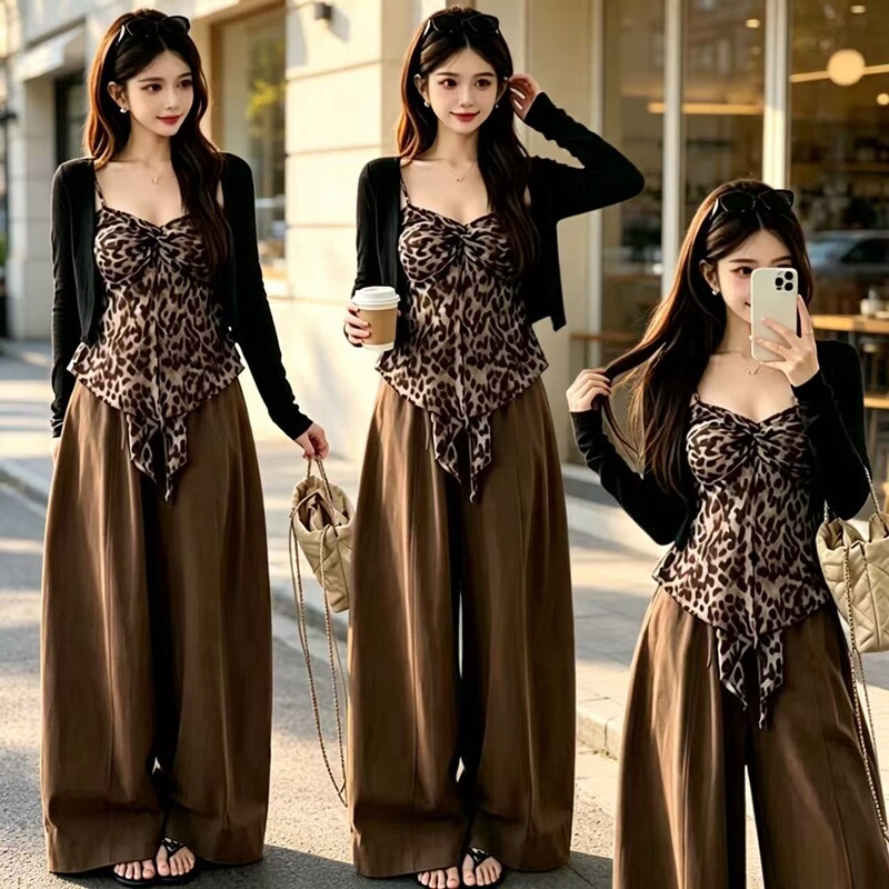 Maternity Wear Autumn Set 2026 New French Style High-End Trendy Leopard Print Camisole Top Wide-Leg Pants Spring and Autumn