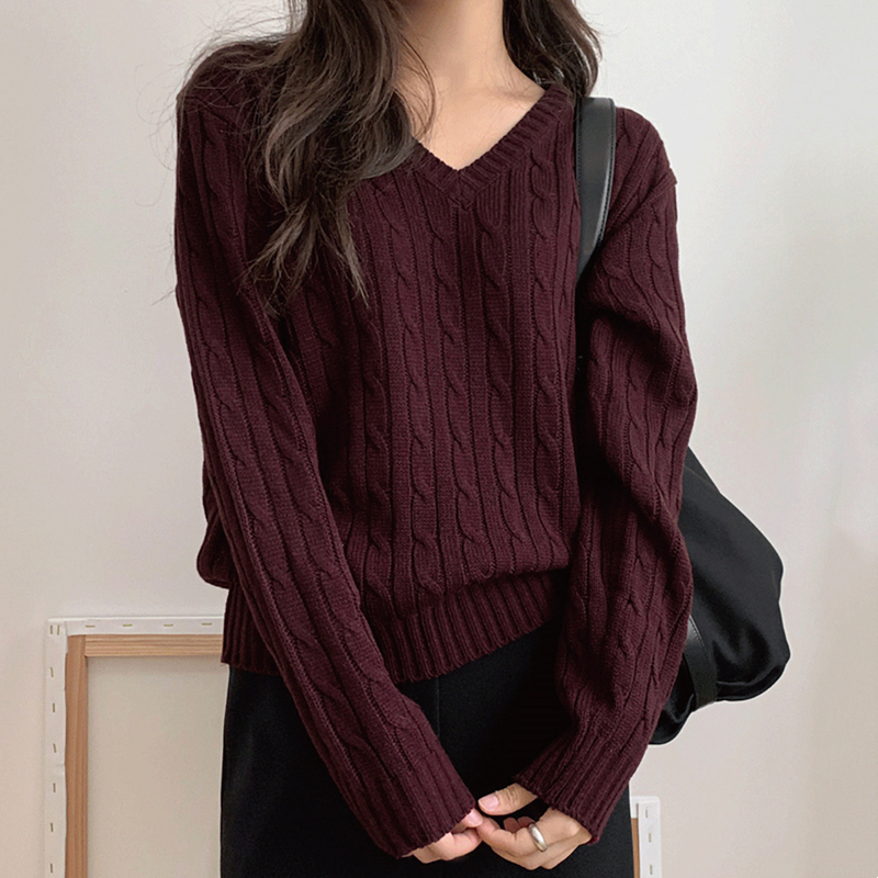 White-Enhancing Dark Burgundy V-Neck Cable Knit Sweater for Women, Autumn and Winter Japanese Retro Loose Slimming Long-Sleeve Top White-Enhancing Dark Burgundy V-Neck Cable Knit Sweater for Women, Autumn and Winter Japanese Retro Loose Slimming Long-Sleeve Top