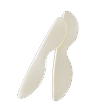 Antarctic peoples heel stickers to prevent heel falling off have been changed to a small size to prevent wear and tear. The shoes are half a size larger and are one size larger to prevent them from falling off.