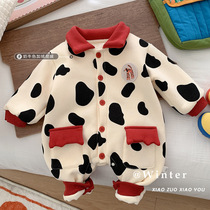 Baby fleece jumpsuit 0-2 years old winter wear Korean fleece thick contrast Hari newborn crawler outfit