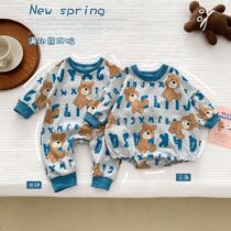 INS baby cute bear one-piece foreign clothes spring and autumn clothes baby pack fart clothes go out newborn crawling suits