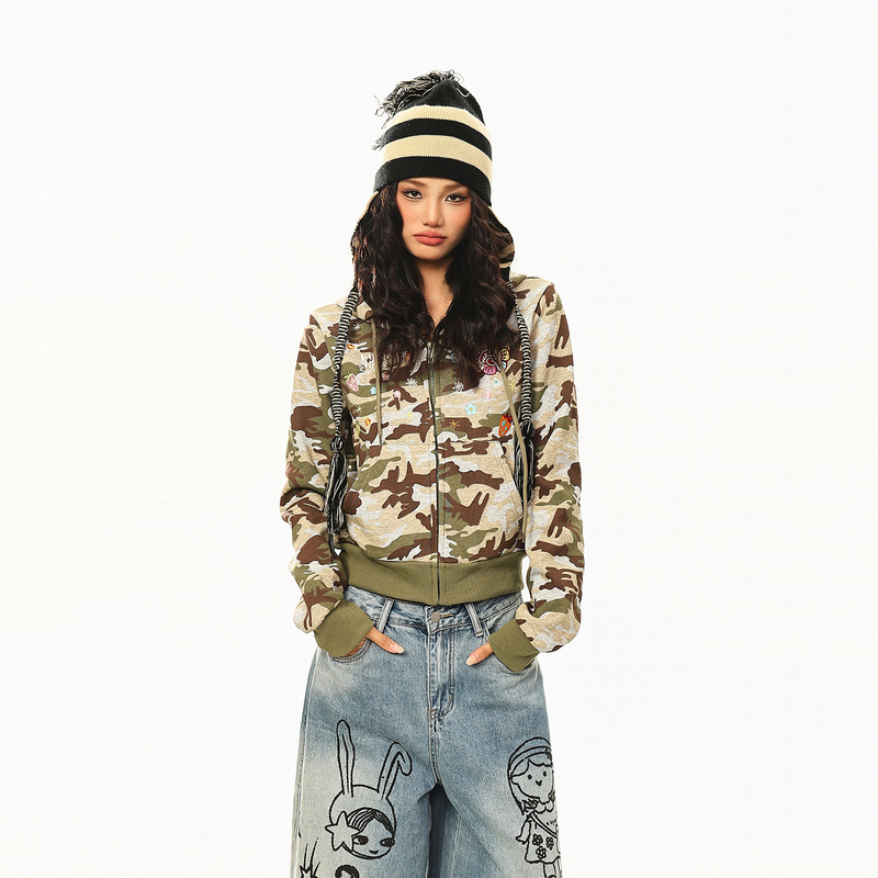 Boeax American Retro Embroidered Camouflage Hooded Cardigan Zipper Sweatshirt for Women, Autumn Sweet Cool Spicy Girl Regular Shoulder Short Jacket Boeax American Retro Embroidered Camouflage Hooded Cardigan Zipper Sweatshirt for Women, Autumn Sweet Cool Spicy Girl Regular Shoulder Short Jacket