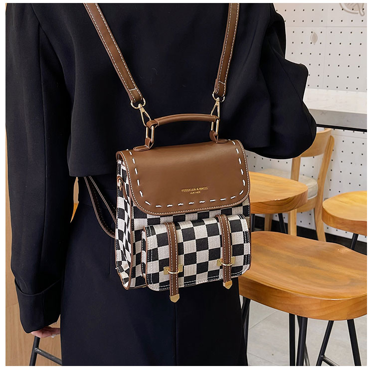 Retro Small Bag 2021 New Fashion Backpack Autumn And Winter Backpack display picture 3