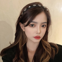 IU Li Zhien with Baroque retro headband Net Red pressure broken hair leaf hair hoop go out to Joker headdress women