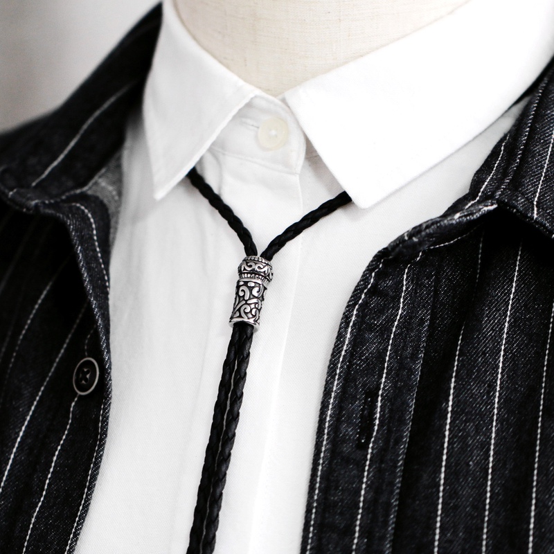 Western Cowboy Bolo Tie Punk Cowboy Retro Sweater Chain Shirt Tie Bolo Tie Personalized Neck Strap Western Cowboy Bolo Tie Punk Cowboy Retro Sweater Chain Shirt Tie Bolo Tie Personalized Neck Strap