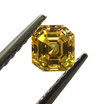 GIA Diamond Yellow Diamond pad type 0 31 karat FancyVividOrangyYellow yan cai yellow orange