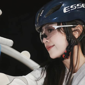 Outdoor Hiking and Mountaineering Sunglasses, Night Cycling, Wind and Sand Protection, Snow Mountain Climbing Goggles, Anti-Uv, Color-Changing Sunglasses