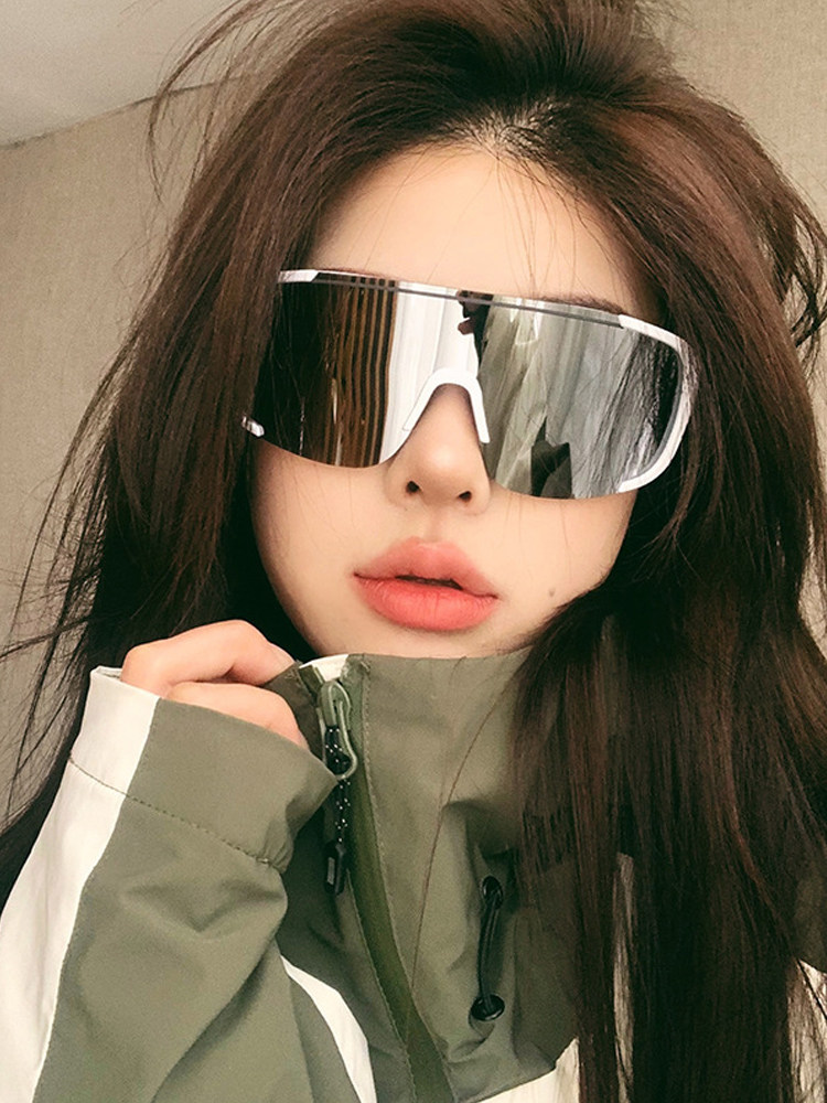 Mountaineering and Cycling Glasses, Personalized One-Piece Large-Frame Sunglasses, Women's Ski Goggles, Windproof and Sun-Protective Sunglasses, Men's Large Face