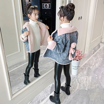 Girls Korean version of padded denim coat 2021 winter clothes little girl casual plus velvet warm lamb coat tide