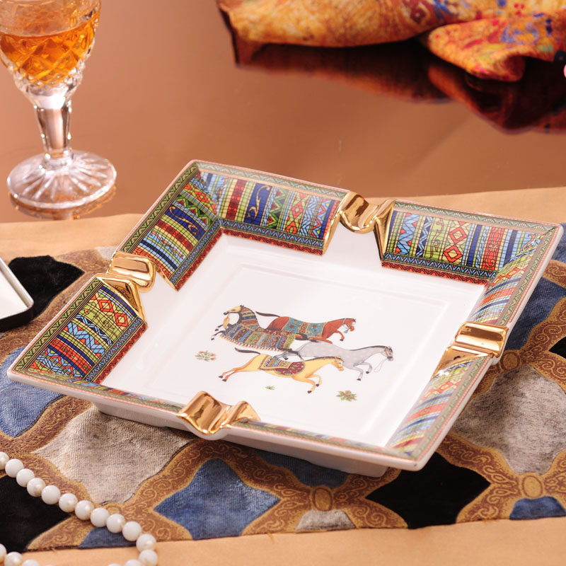 Ceramic minimalist horse H Home Ceramic Ashtrays Home Living Room Cigar Trend Ultra Large Scale Upscale Ktv Swing 
