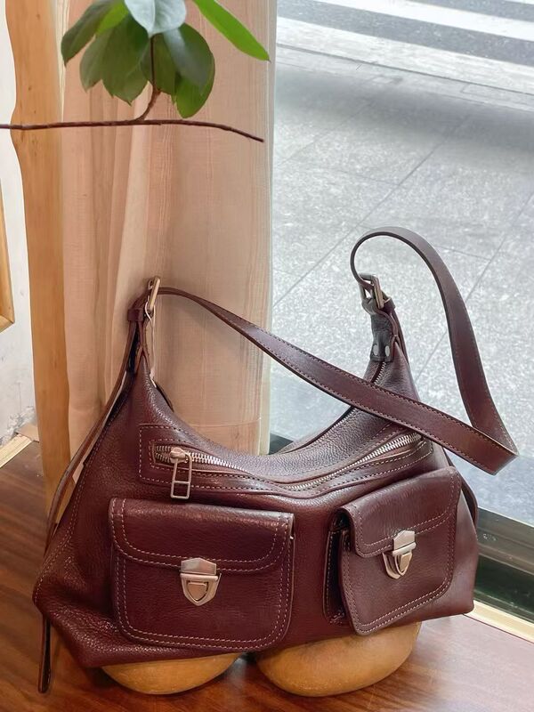 New Top-Grain Vegetable-Tanned Leather Vintage Oil-Washed Bag Versatile for Commuting Heavy-Duty Multi-Pocket Motorcycle Bag Large Capacity Niche