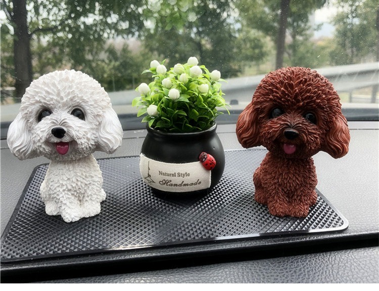 Đồ trang trí xe mô phỏng lắc đầu con chó con chó dễ thương búp bê trang trí sáng tạo trung tâm điều khiển xe ô tô cung cấp trang trí - Ô tô nội thất Accesseries đệm lưng ghế xe ô tô