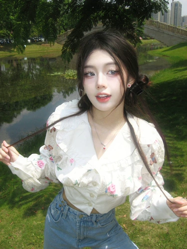 Лонгслив, короткая военно-морская рубашка, осенний, французский стиль, коллекция 2023, по фигуре, цветочный принт, в корейском стиле