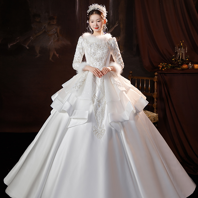 Fan-style light main wedding dress 2023 new brides small sub-ground winter long sleeves satin bread to thicken warm-Taobao