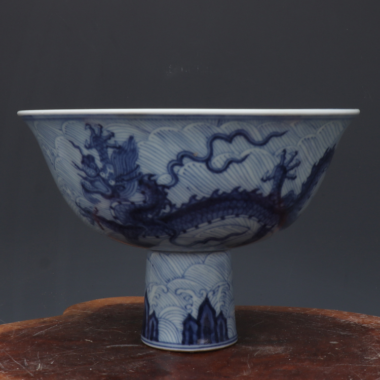 中国古玩 大明宣德 青花海水三魚紋 高足碗宮 碗
