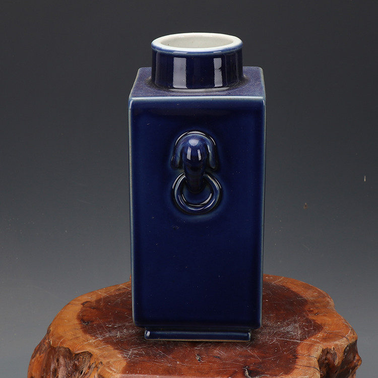 中国 清時代 骨董品 大清康煕年製 齊藍釉 象耳琮式瓶 古玩古美術 中国 清時代 骨董品 大清康煕年製 齊藍釉 象耳琮