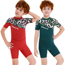 Childrens 2 5MM warm diving suit Childrens girls one-piece short sleeve sunscreen diving suit cold-proof swimsuit shorts