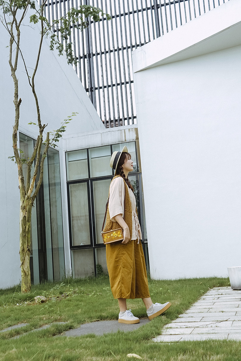 银杏叶装饰手作国风单肩斜挎包