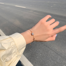 Korean advanced sense light luxury exquisite small waist bracelet female Net red ins design sense niche simple personality bracelet