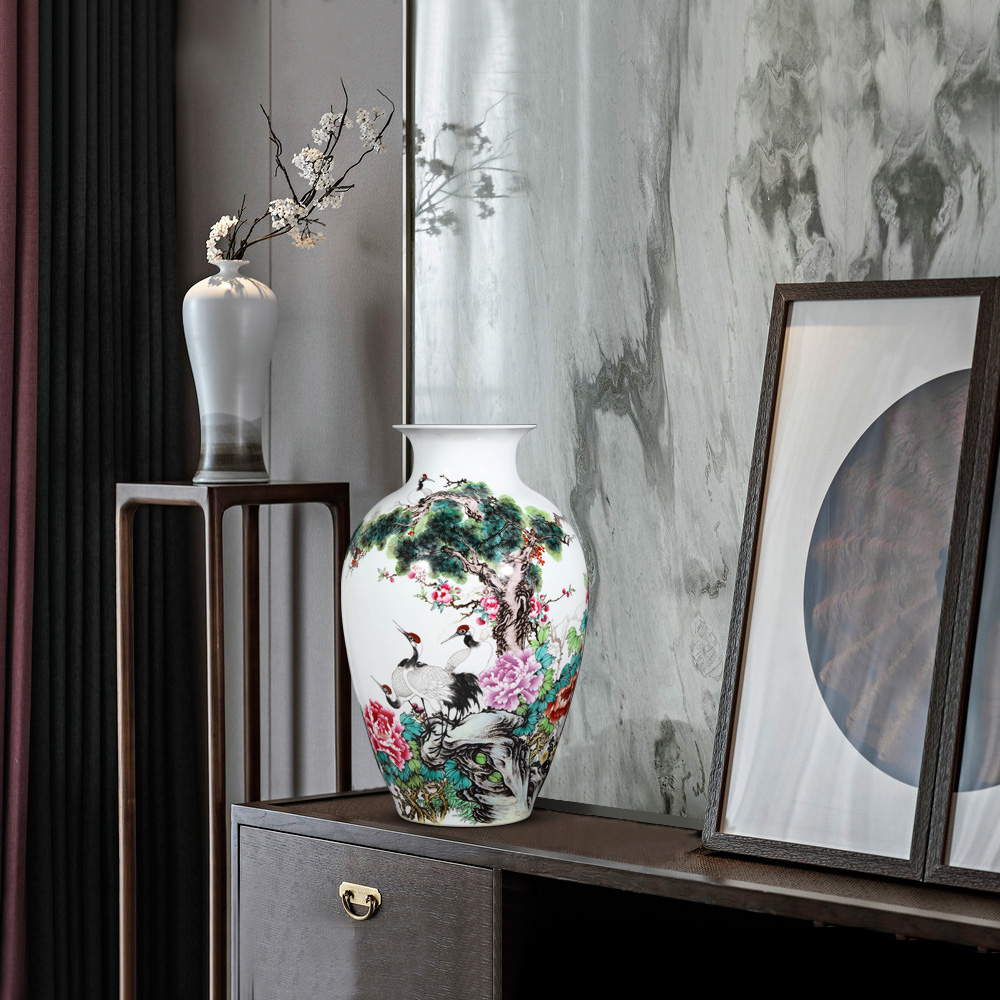 The Spring of archaize of jingdezhen ceramics powder enamel crane with vase sitting room of Chinese style household decoration crafts are the desktop