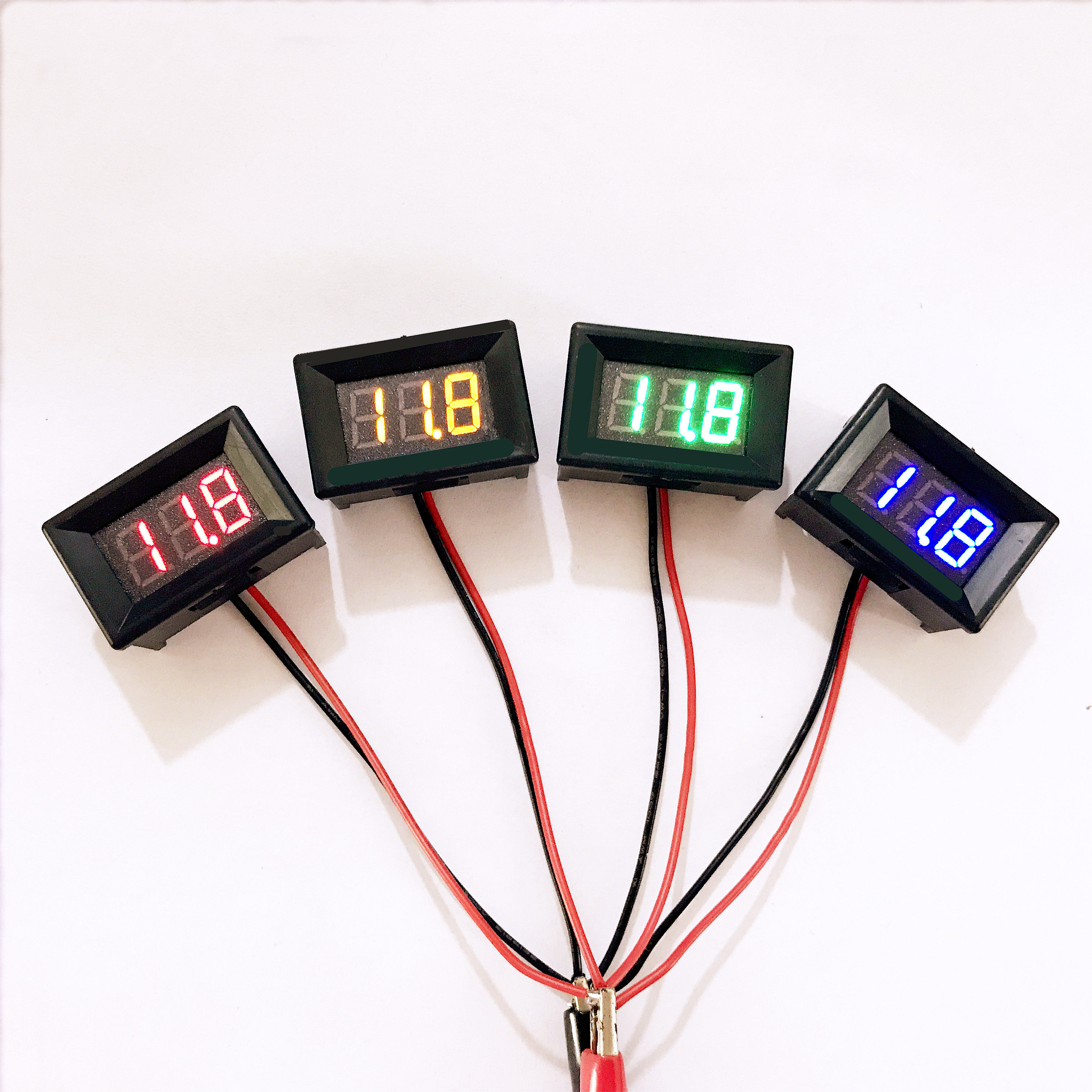 Manufacturer Direct Superdecimals Voltage Temperature Table two-in-one DC 4-28V Temperature -20 to 100 ° C