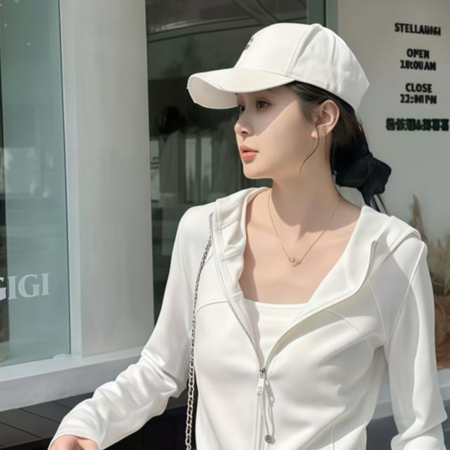 White Hooded Zip-Up Long-Sleeve Sweatshirt Jacket for Women, 2026 New Spring and Autumn Design, Slim Fit, Short Top