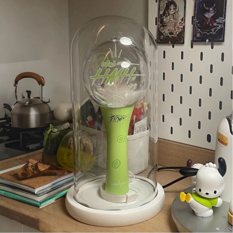 Hou Minghao Glass Cover Storage Display Box for Storing Glow Sticks, Dustproof Transparent Glass Cover Desktop Ornament Hou Minghao Glass Cover Storage Display Box for Storing Glow Sticks, Dustproof Transparent Glass Cover Desktop Ornament