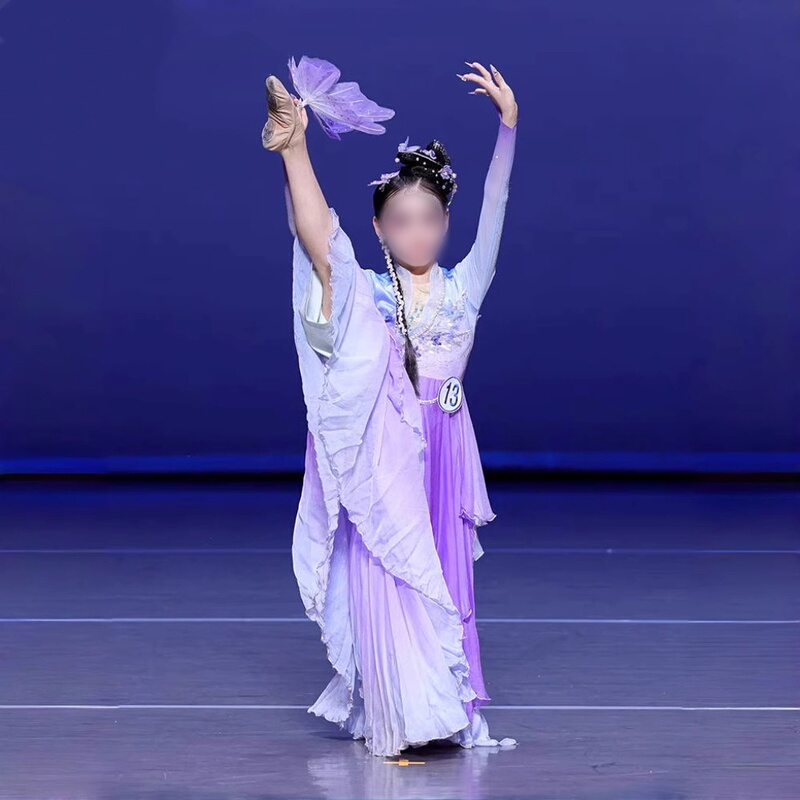 Butterfly Dance Costume, Wang Shiyi's Same Style, Butterfly Props, Children's Solo Dance Performance, Classical Dance, Elegant Performance Costume Butterfly Dance Costume, Wang Shiyi's Same Style, Butterfly Props, Children's Solo Dance Performance, Classical Dance, Elegant Performance Costume