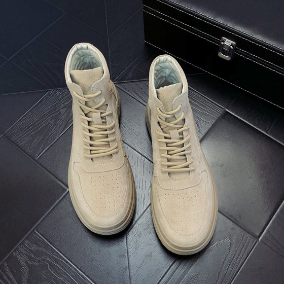 手工2022新款百搭战狼靴男马丁靴男工装靴中帮卡其色磨砂高帮靴子