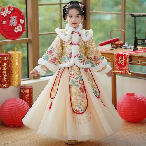 Утепленное праздничнное ханьфу, китайский стиль