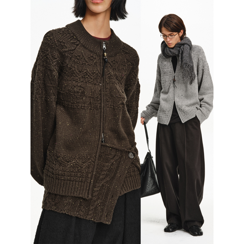 Limpidoculus Two-Tone Sheep Wool Blend Color-Blocked Sheepskin Embossed Twisted Zipper Cardigan Sweater Jacket Limpidoculus Two-Tone Sheep Wool Blend Color-Blocked Sheepskin Embossed Twisted Zipper Cardigan Sweater Jacket