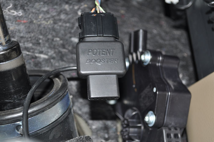 Bộ điều khiển bướm ga điện tử siêu mỏng của Mitsubishi POTENT BOOSTER - Sửa đổi ô tô bộ chổi rửa xe ô tô