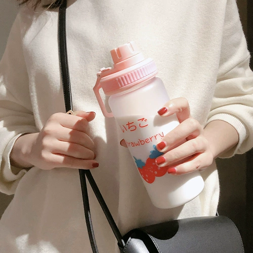 Фрукты сетевая красная пластиковая водяная чашка Симпатичная японская девушка Сердце творческая тенденция портативная чашка