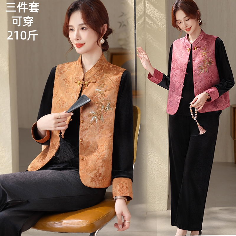 Plus-Size Women's Clothing for Middle-Aged and Elderly, Chinese Style Three-Piece Set, 2026 New Model, Mom's Spring and Autumn Velvet Vest Set