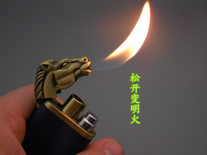 Kim loại mới đầu ngựa đôi lửa nhẹ mở ngọn lửa + chống gió 2 với bơm hơi gió thẳng vào bật lửa gas bật lửa dupont giá rẻ